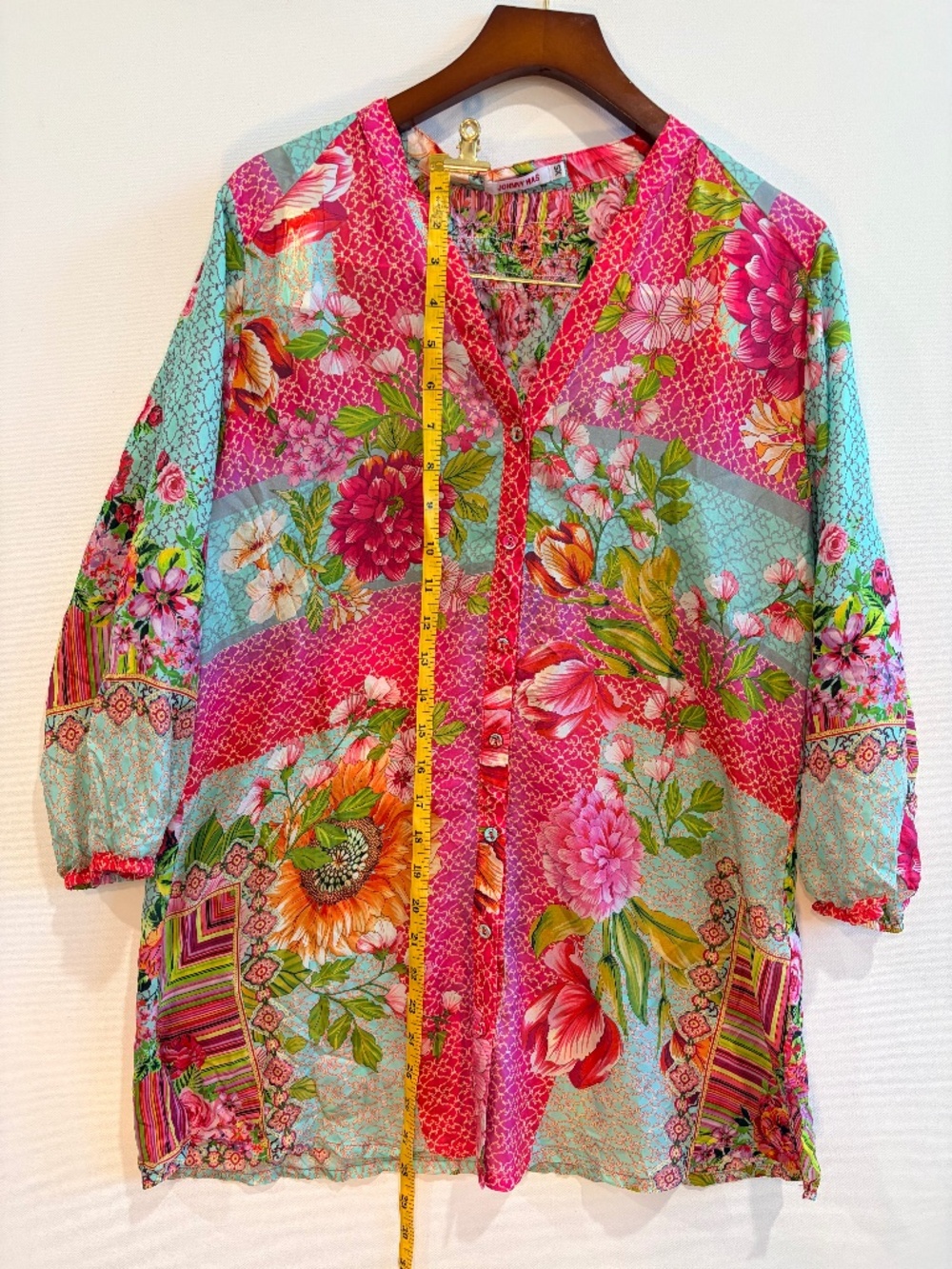 Johnny Was Floral Patchwork Silk Tunic Blouse Aqua Pink Button Front Size XS